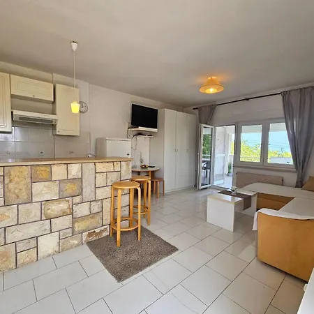 Buza Mit Eigenem Balkon By Interhome *