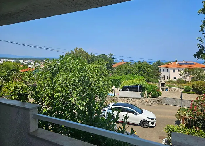 Buza Mit Eigenem Balkon By Interhome Apartman